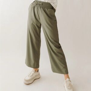 Albion Audrey Wide Leg Pants in Olive